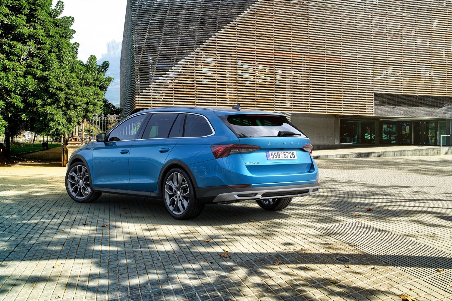 Skoda Octavia IV Scout 1.5 TSI ACT (150 Hp) DSG
